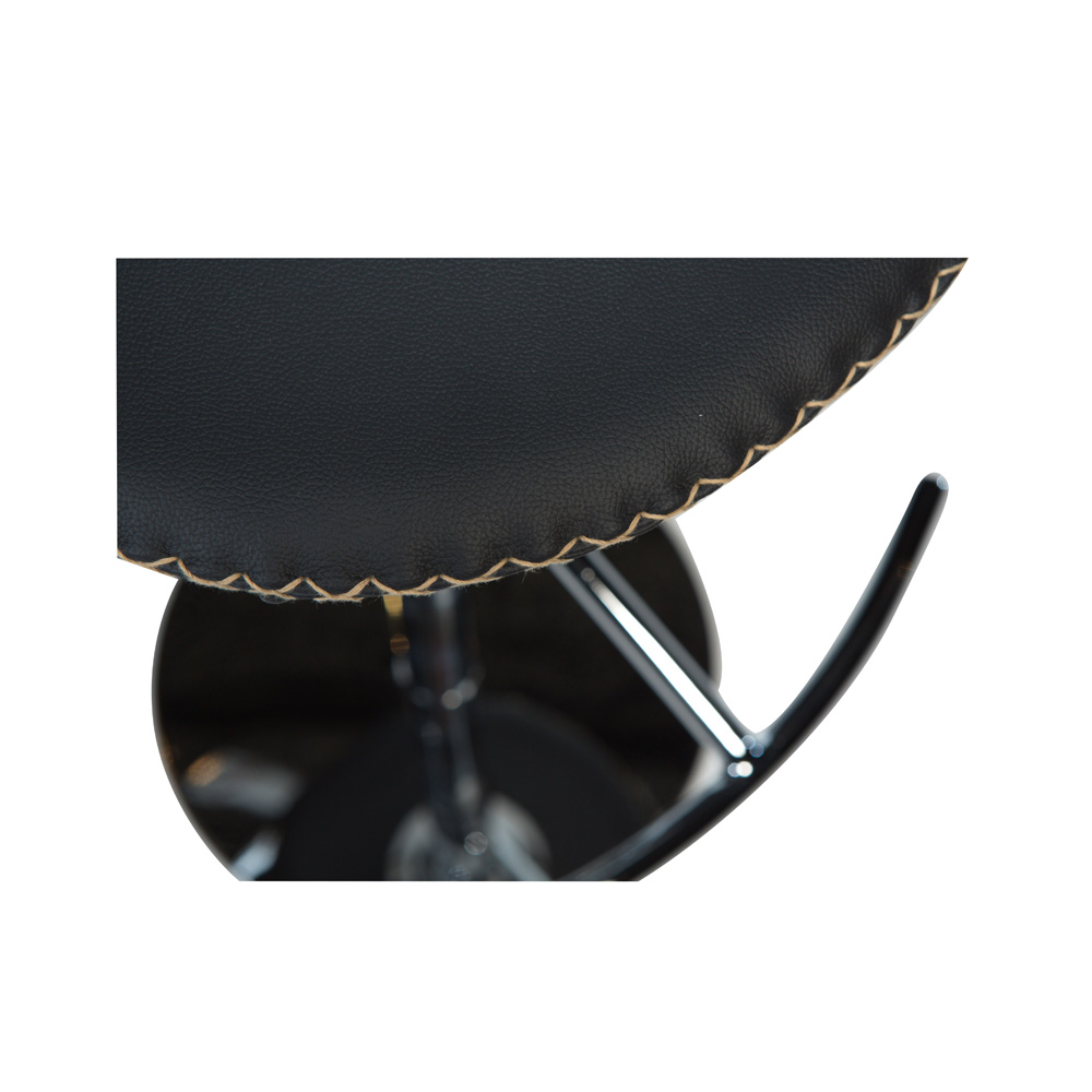 Danform_DOLPHIN_BAR_STOOL_Baarituoli_black_leather_w_round_polished_steel_base_laippajalka_03 - Edella Dan-Form Dolphin Bar Stool baarituoli laippajalalla