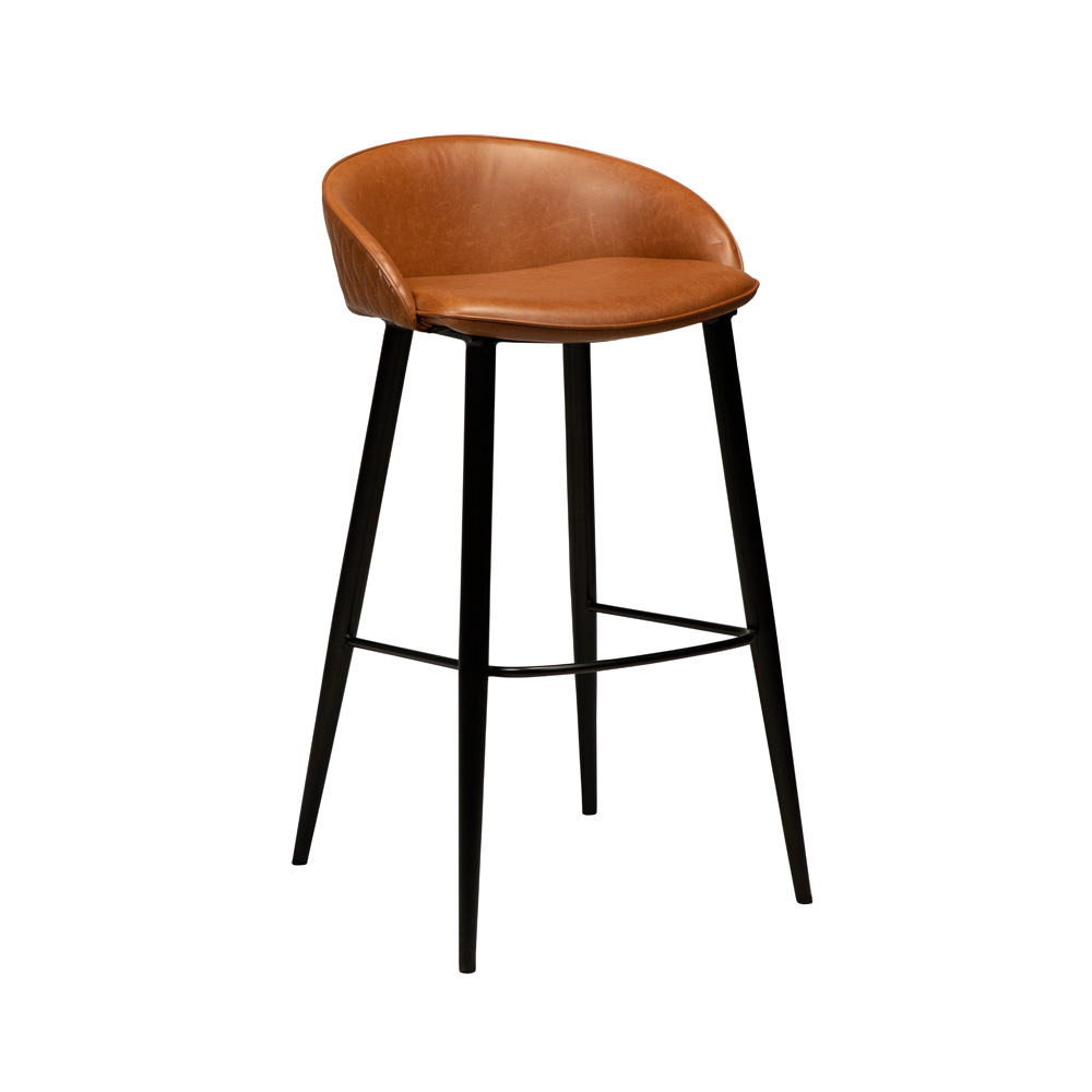 Danform_DUAL_BAR_STOOL_baarituoli_vintage_light_brown_art_leather_w_black_metal_legs_01 - Edella Dan-Form Dual Bar Stool korkea baarituoli keinonahka