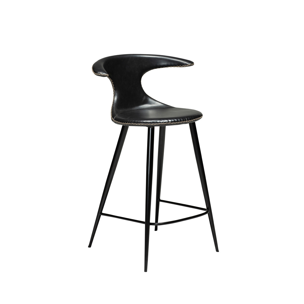 Danform_FLAIR_BAR_STOOL_baarituoli_matala_vintage_black_art_leather_w_round_black_legs_01 - Edella Dan-Form Flair Counter Stool baarituoli matala