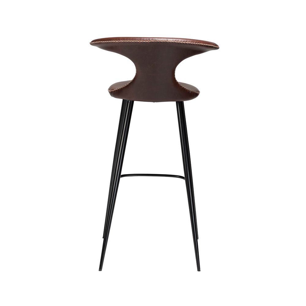 Danform_FLAIR_BAR_STOOL_baarituoli_vintage_cocoa_art_leather_w_black_metal_legs_02 - Edella Dan-Form Flair Bar Stool baarituoli korkea