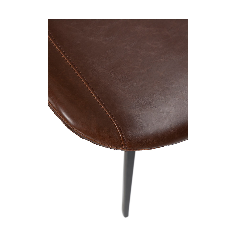 Danform_HYPE_CHAIR_RAVINTOLATUOLI_KAHVILATUOLI_vintage_cocoa_art_leather_w_black_metal_legs_07 - Edella Dan-Form Hype Chair tuoli keinonahka