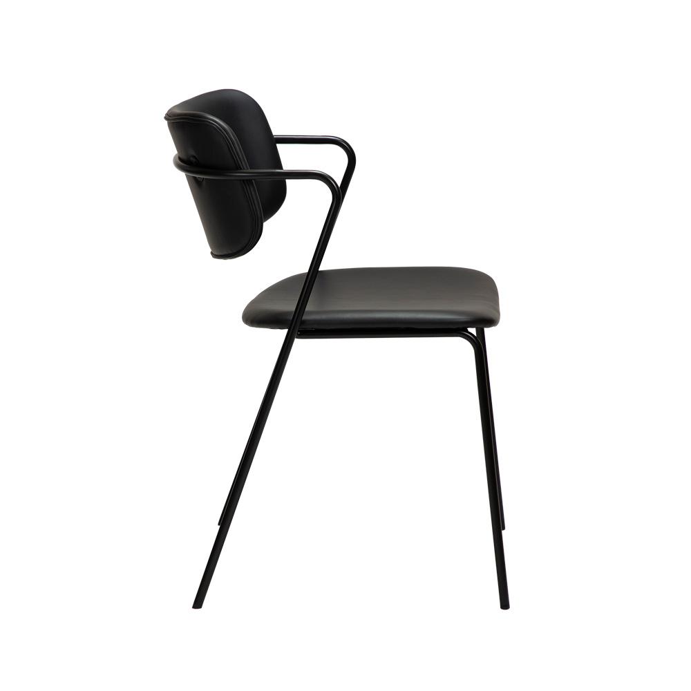 Danform_Zed_chair_ravintolatuoli_kahvilatuoli_keinonahka_vintage_black_käsinojallinen_putkijaloilla_03 - Edella Dan-Form Zed Chair tuoli keinonahka