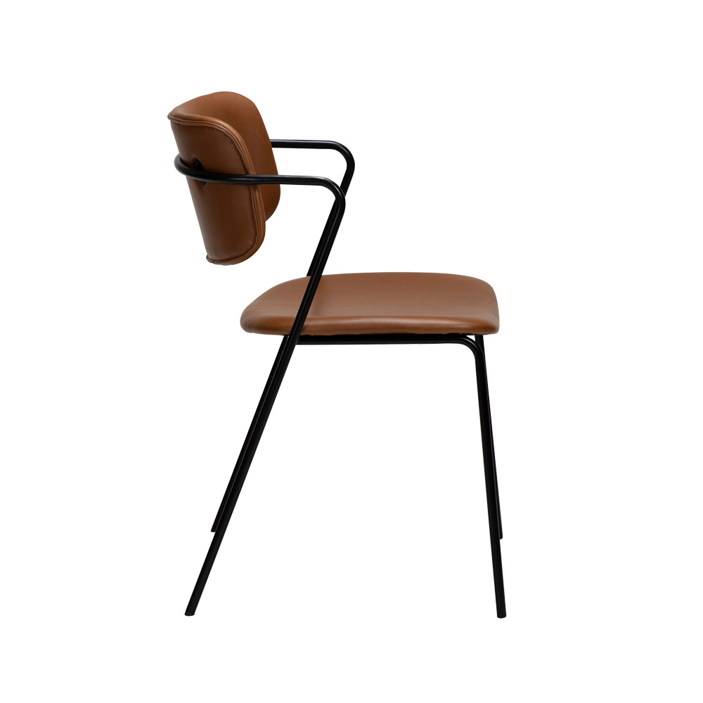 Danform_Zed_chair_ravintolatuoli_kahvilatuoli_keinonahka_vintage_light_brown_käsinojallinen_putkijaloilla_03 - Edella Dan-Form Zed Chair tuoli keinonahka