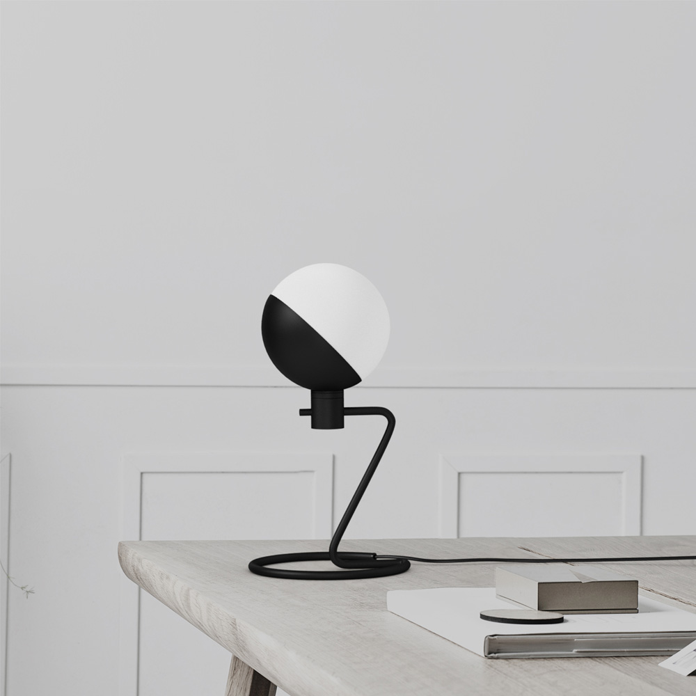 Grupa-Products_BALUNA_TABLE_LAMP_03 - Edella Grupa-products Baluna pöytävalaisin