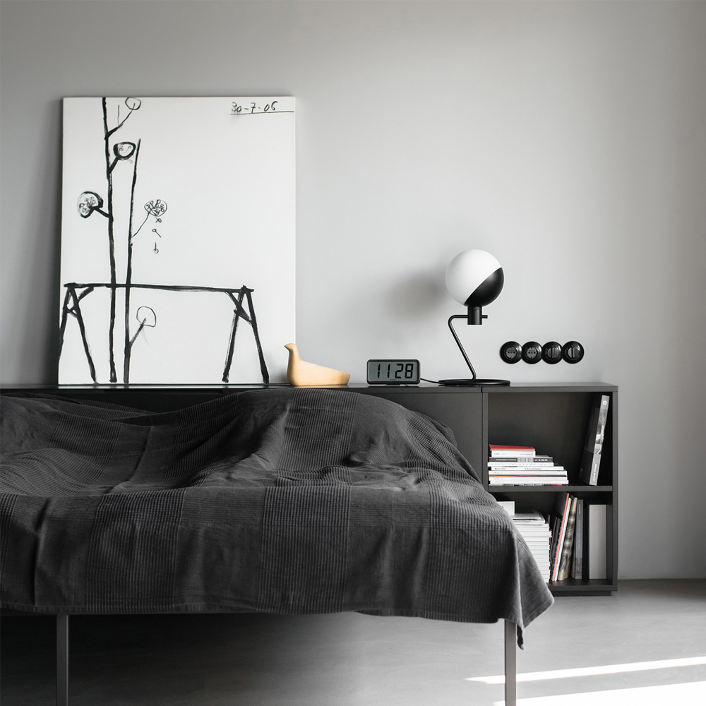 Grupa-Products_BALUNA_TABLE_LAMP_04 - Edella Grupa-products Baluna pöytävalaisin
