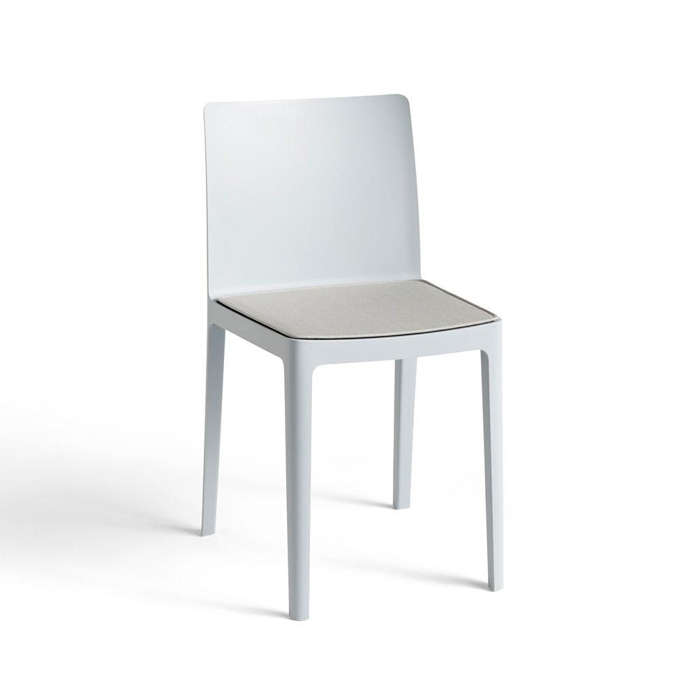 Hay_Elementaire_chair_blue_grey_Seat_pad_Outdoor_sky_grey_WB_01 - Edella Hay Élémentaire Seat Pad Outdoor istuinpehmuste