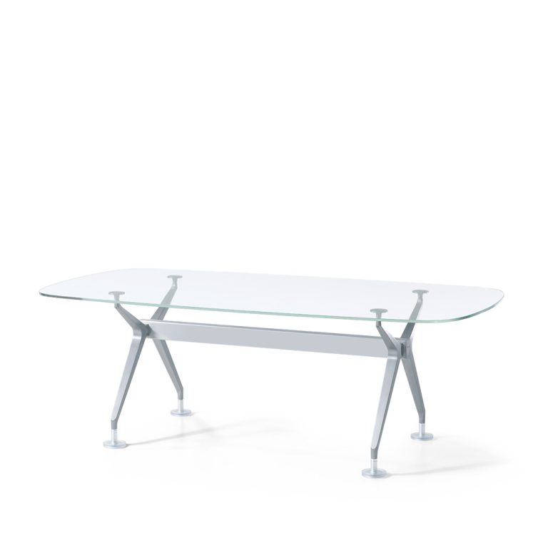 Interstuhl Silver 856S johtajan pöytä/neuvottelupöytä