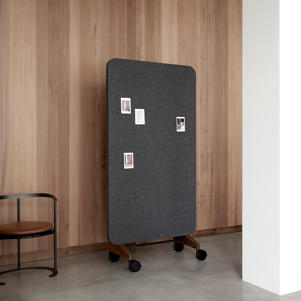 Lintex Mood Fabric Mobile 1000 x 1960 mm siirreltävä akustoiva lasitaulu puujalat