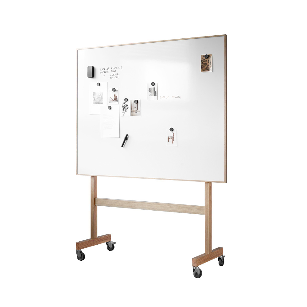 Lintex_Wood_mobile_whiteboard_1508x1960_valkotaulu_kirjoitustaulu_puukehyksellä_tammi_puujaloilla_pyörillä_liikuteltava_siirrettävä_20 - Edella Lintex Wood Mobile Whiteboard 1508 x 1960 mm siirreltävä kirjoitustaulu