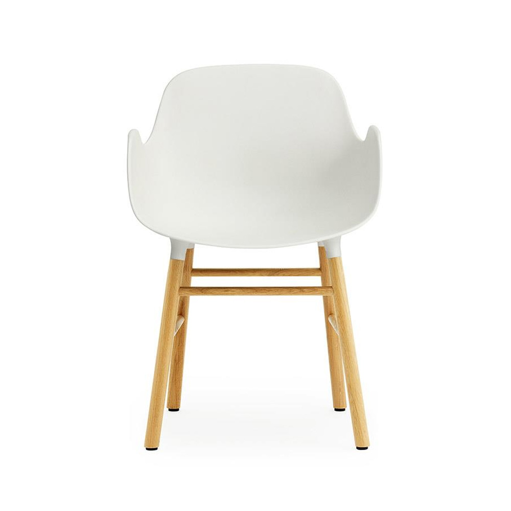 Normann Copenhagen Form Armchair tuoli (tammi)
