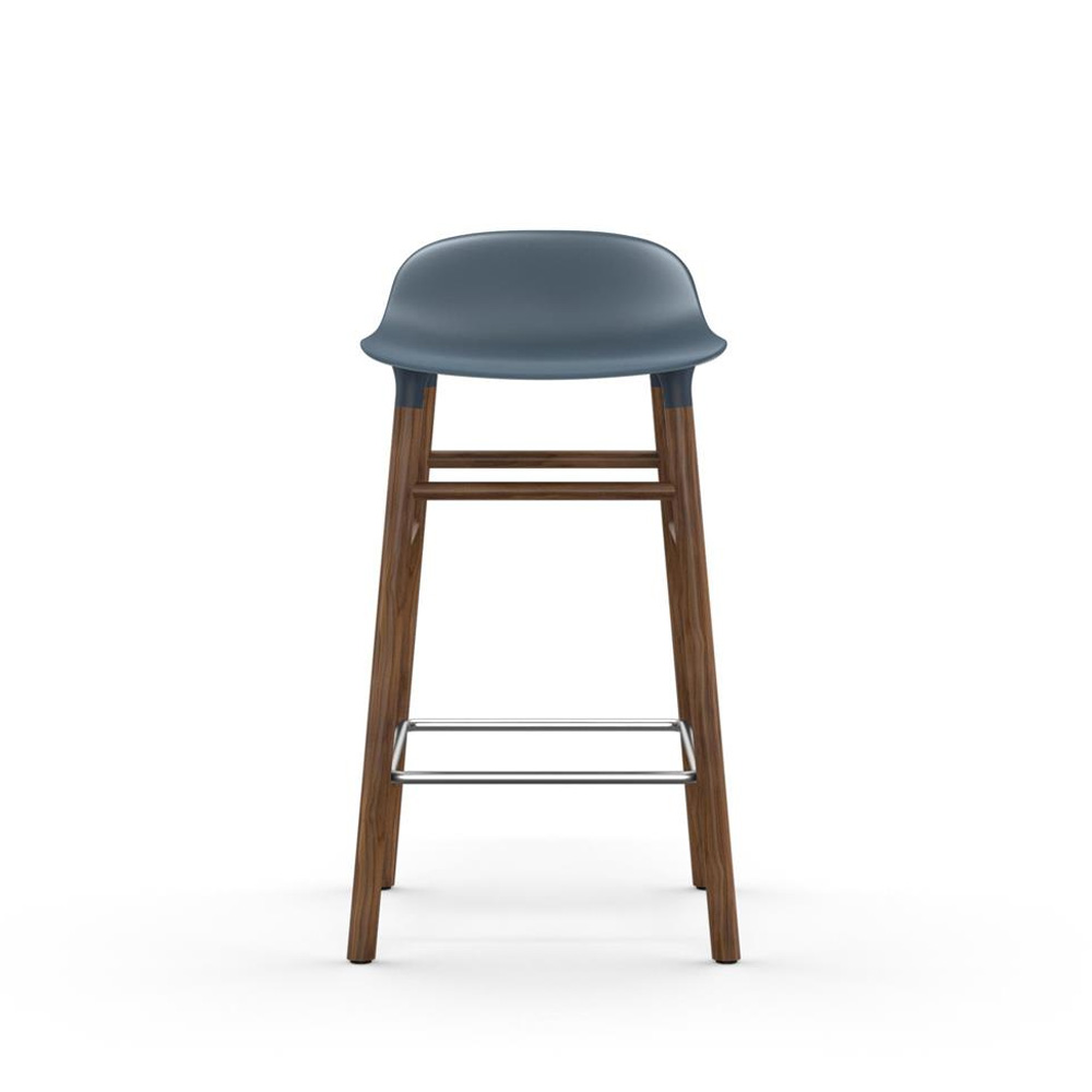 Normann Copenhagen Form matala baarituoli (pähkinä)