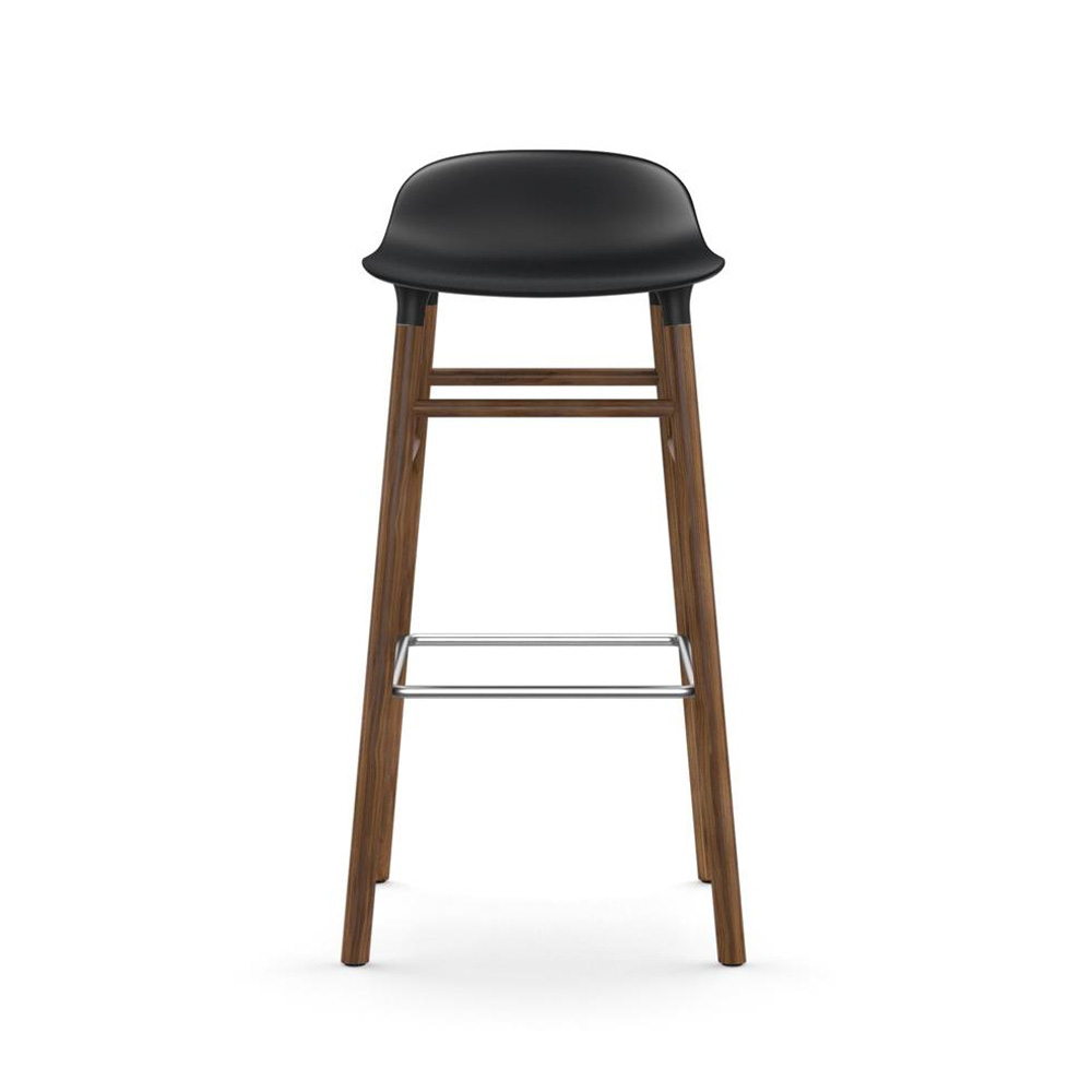 Normann Copenhagen Form korkea baarituoli (pähkinä)