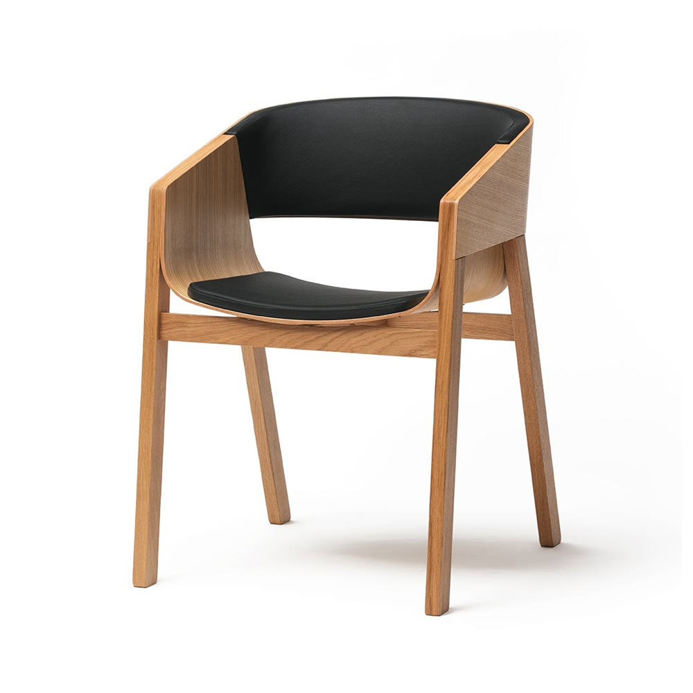 TON Armchair Merano verhoiltu tuoli