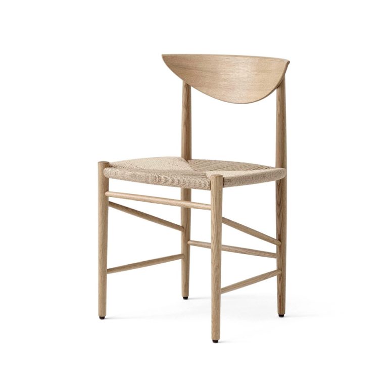 &Tradition Drawn chair HM3 oak