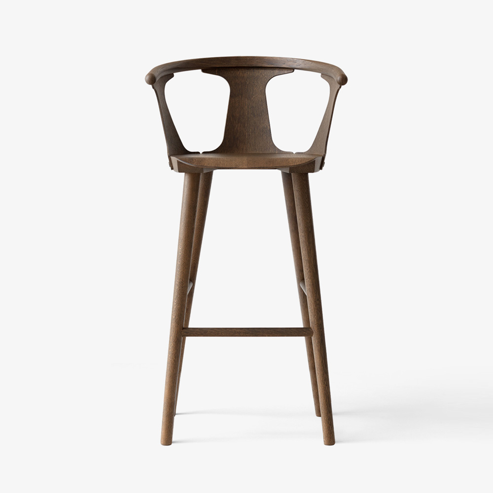 &Tradition In Between korkea baarituoli SK9 Smoked oiled oak