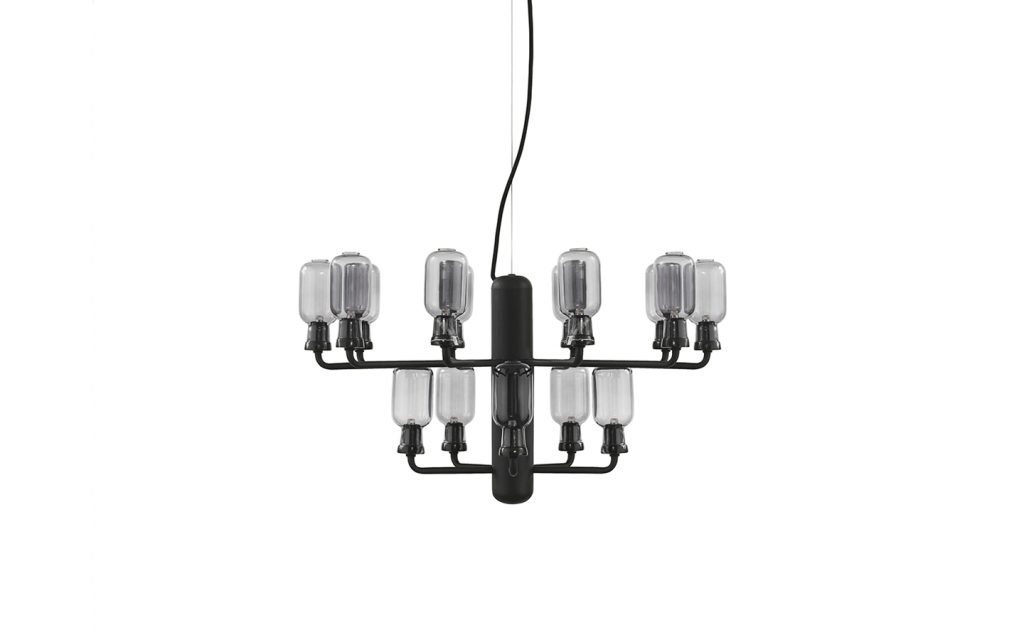 normann_copenhagen_amp_chandelier_small_smoke_black_01 - Edella Normann Copenhagen Amp Chandelier Small kattokruunu