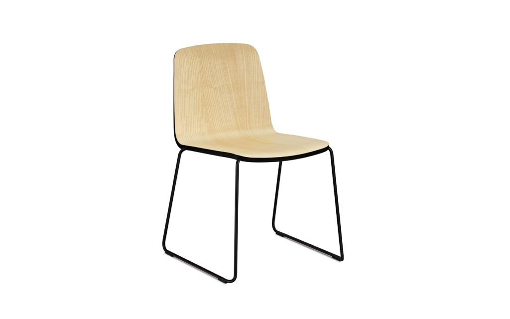 normann_copenhagen_justchair_ashblackblack_01 - Edella Normann Copenhagen Just Chair verhoilematon tuoli