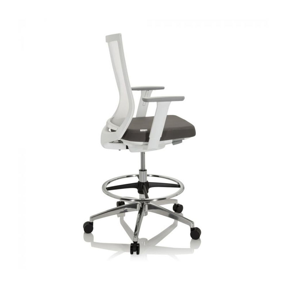 HJH_Office_Aspen_Work_W_korkea_työtuoli_toimistotuoli_kassatuoli_harmaa-valkoinen_synchro-mekanismi_verkkoselkänoja_alumiiniristikko_06 - Edella HJH Office Aspen Work korkea työtuoli