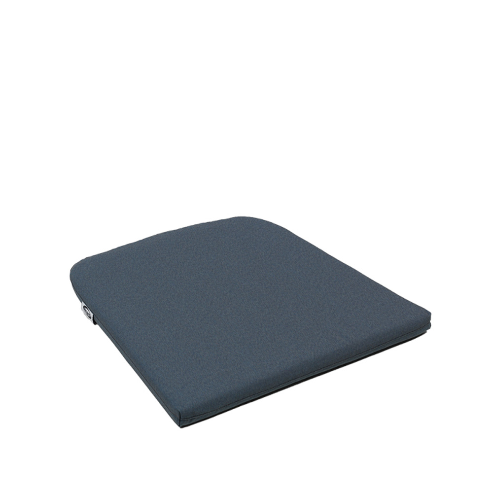 Nardi_Cuscino_Net_Denim_tummansininen_istuinpehmuste_istuintyyny_terassituoliin_ulkotuoliin_muovituoliin_01 - Edella Nardi Cuscino Net istuinpehmuste