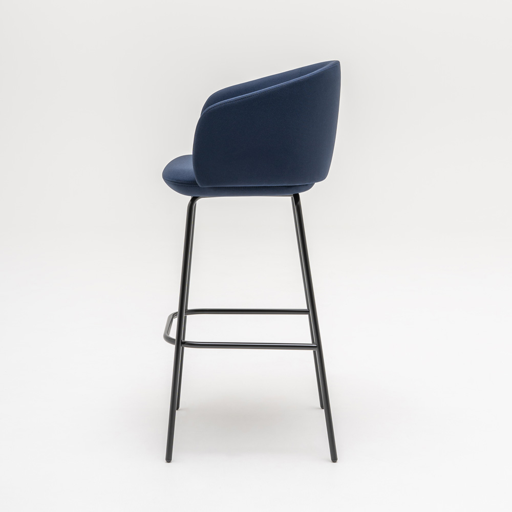 MDD Grace High Stool korkea baarituoli