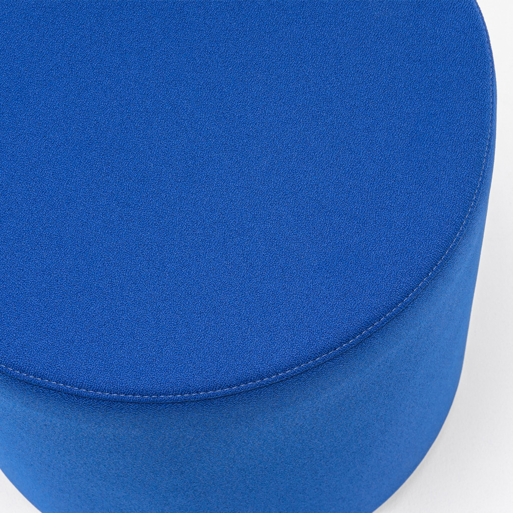 MDD_Mix_Pouf_High_pyöreä_rahi_loungetuoli_istuin_pyörillä_06 - Edella MDD Mix Pouf pyöreä rahi