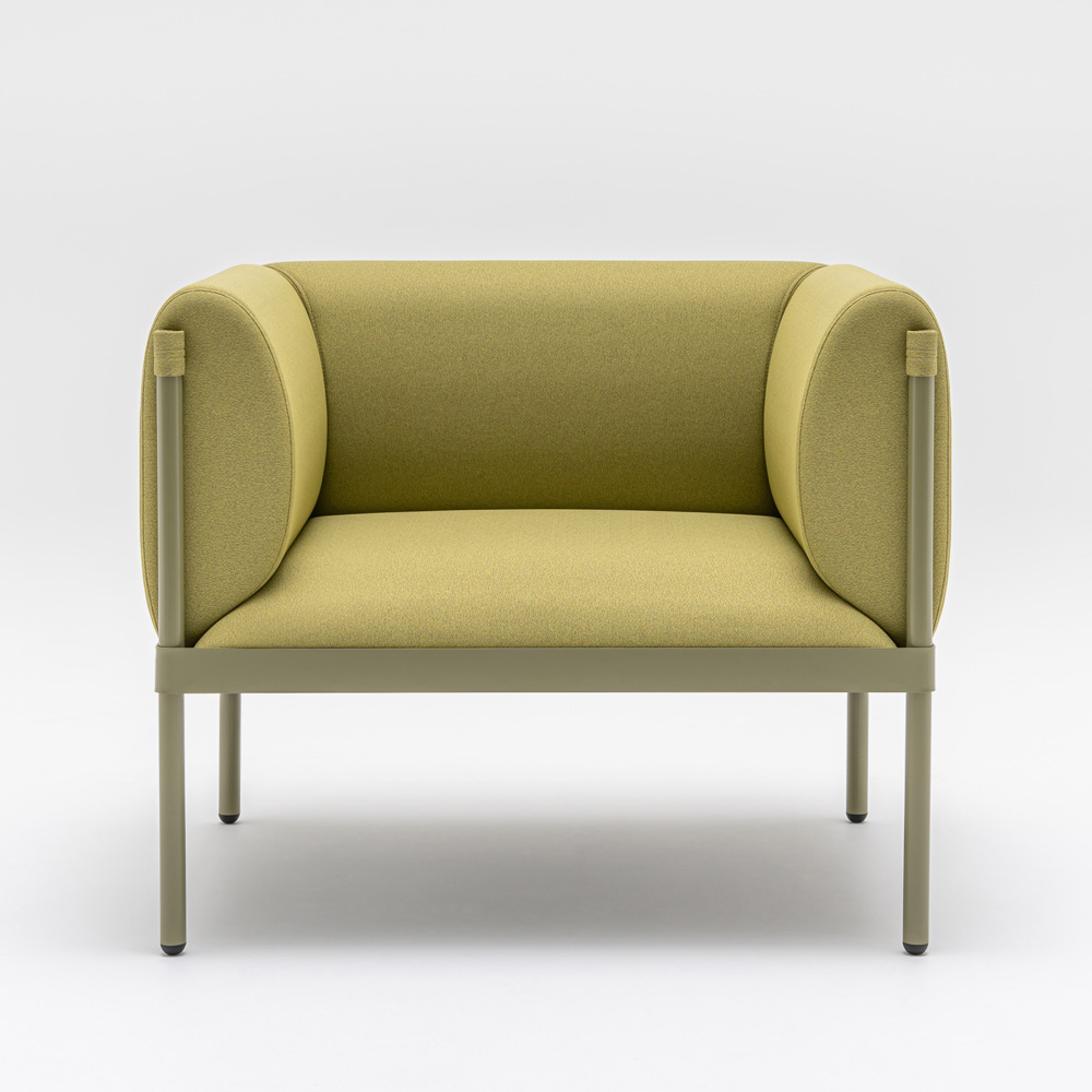MDD Stilt Armchair Low Backed nojatuoli