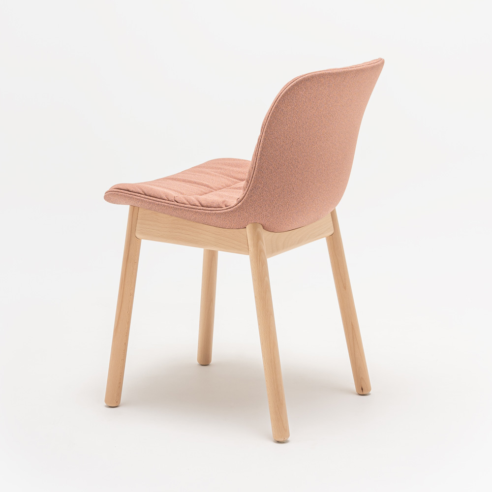 MDD_Baltic2_Soft_Duo_Chair_ravintolatuoli_asiakastuoli_puujaloilla_04 - Edella MDD Baltic 2 Soft Duo chair tuoli puujaloilla