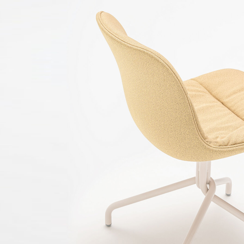 MDD_Baltic2_Soft_Duo_Chair_ravintolatuoli_asiakastuoli_pyörivä_ristikko_10 - Edella MDD Baltic 2 Soft Duo chair tuoli ristikkojalalla