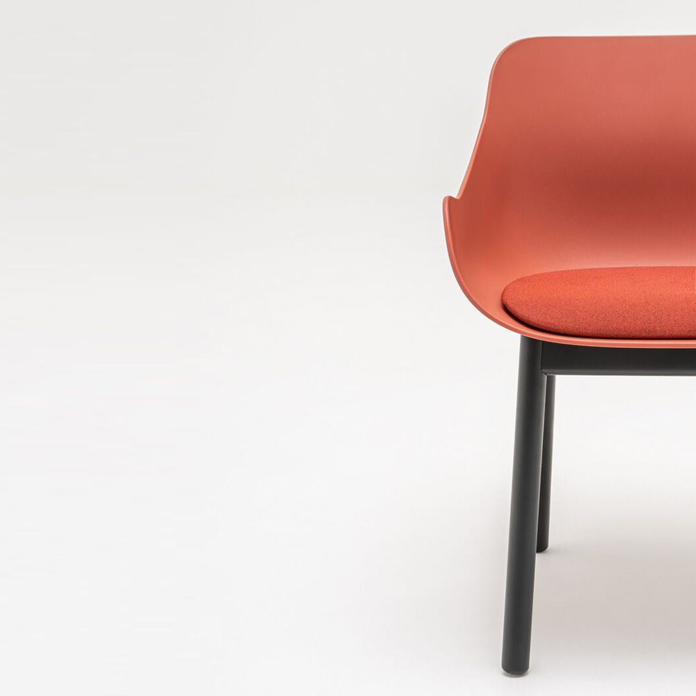 MDD_Baltic_Remix_Chair_ravintolatuoli_asiakastuoli_puujaloilla_04 - Edella MDD Baltic Remix chair tuoli puujaloilla