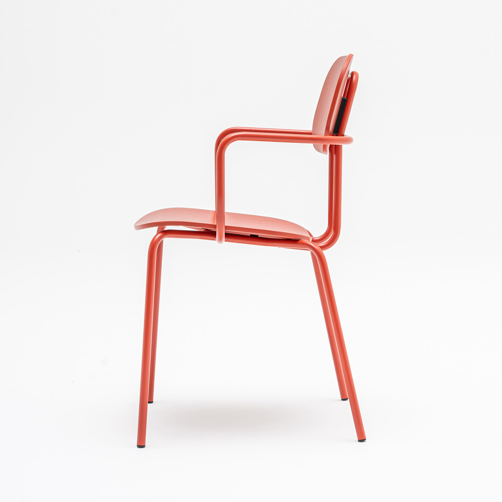 MDD New School Chair tuoli käsinojallinen