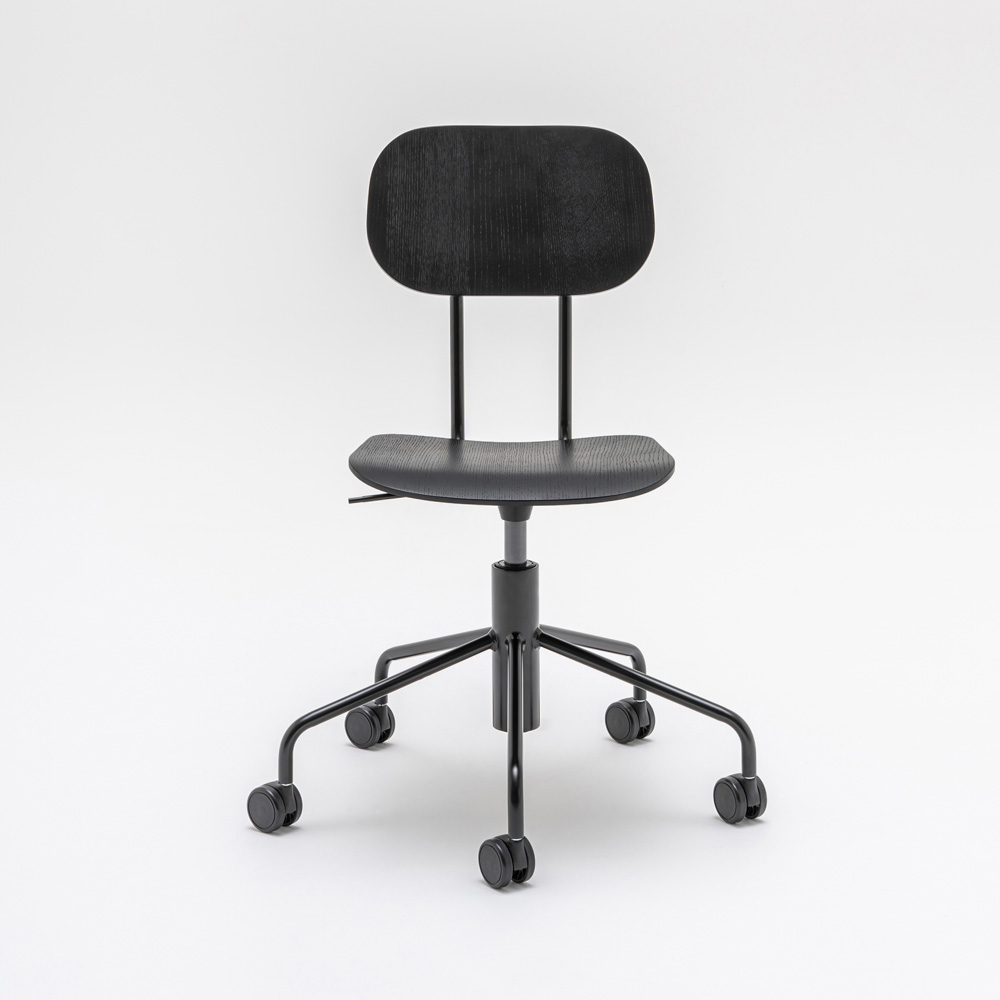 MDD New School Chair tuoli ristikkojalka pyörillä