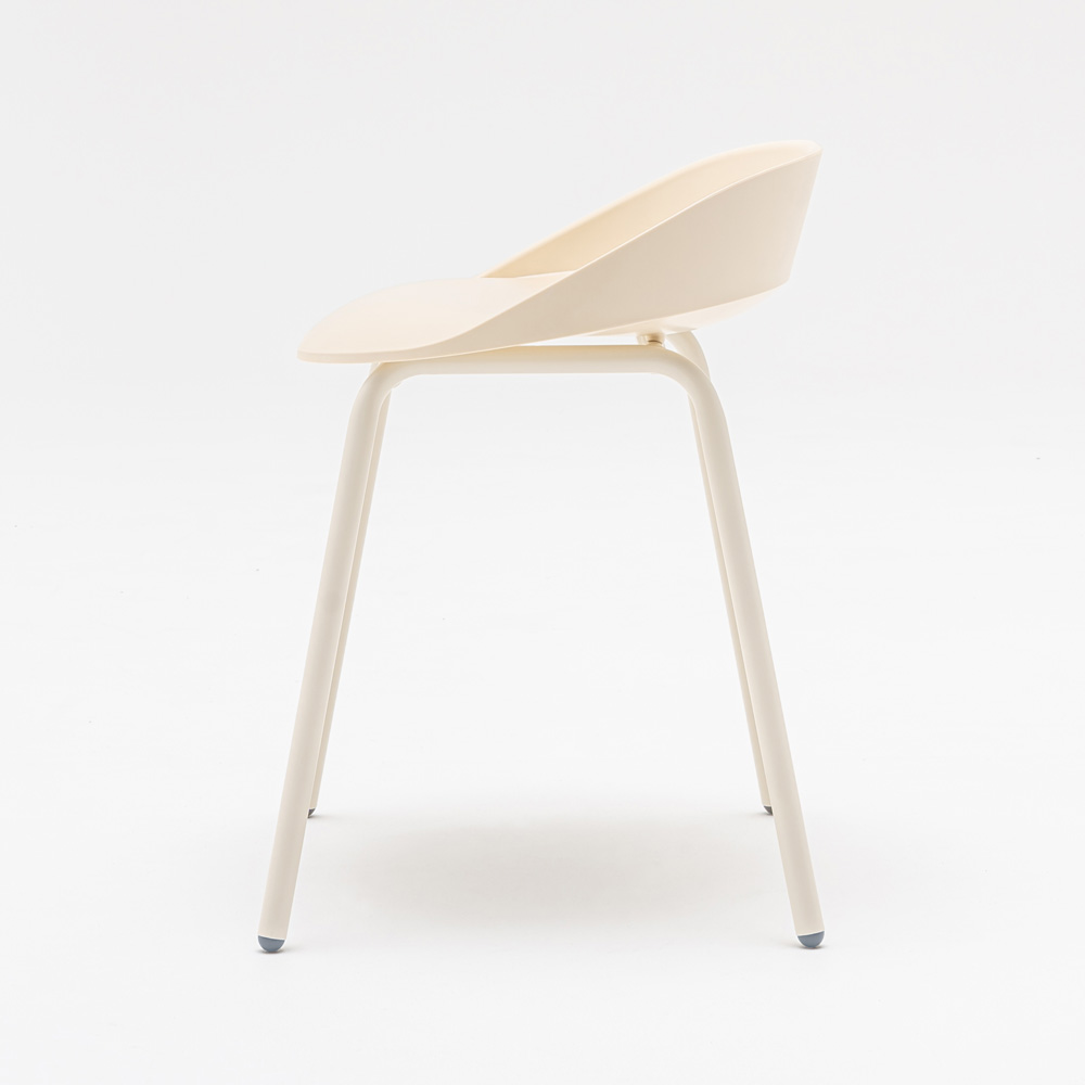 MDD_Team_Chair_Plastic_ravintolatuoli_jakkara_muovi-istuin_putkijaloilla_15 - Edella MDD Team Chair tuoli