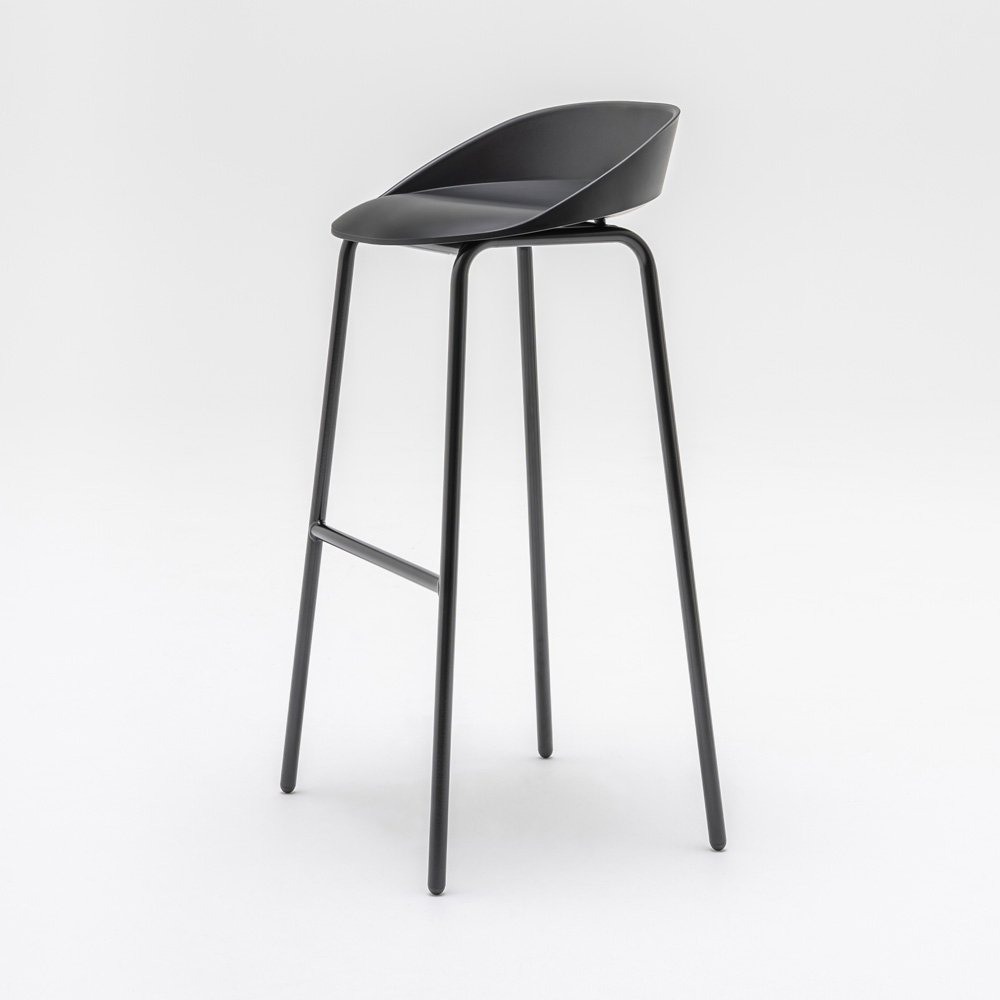 MDD_Team_Stool_High_Plastic_korkea_baarituoli_muovi-istuin_putkijaloilla_11 - Edella MDD Team High Stool baarituoli