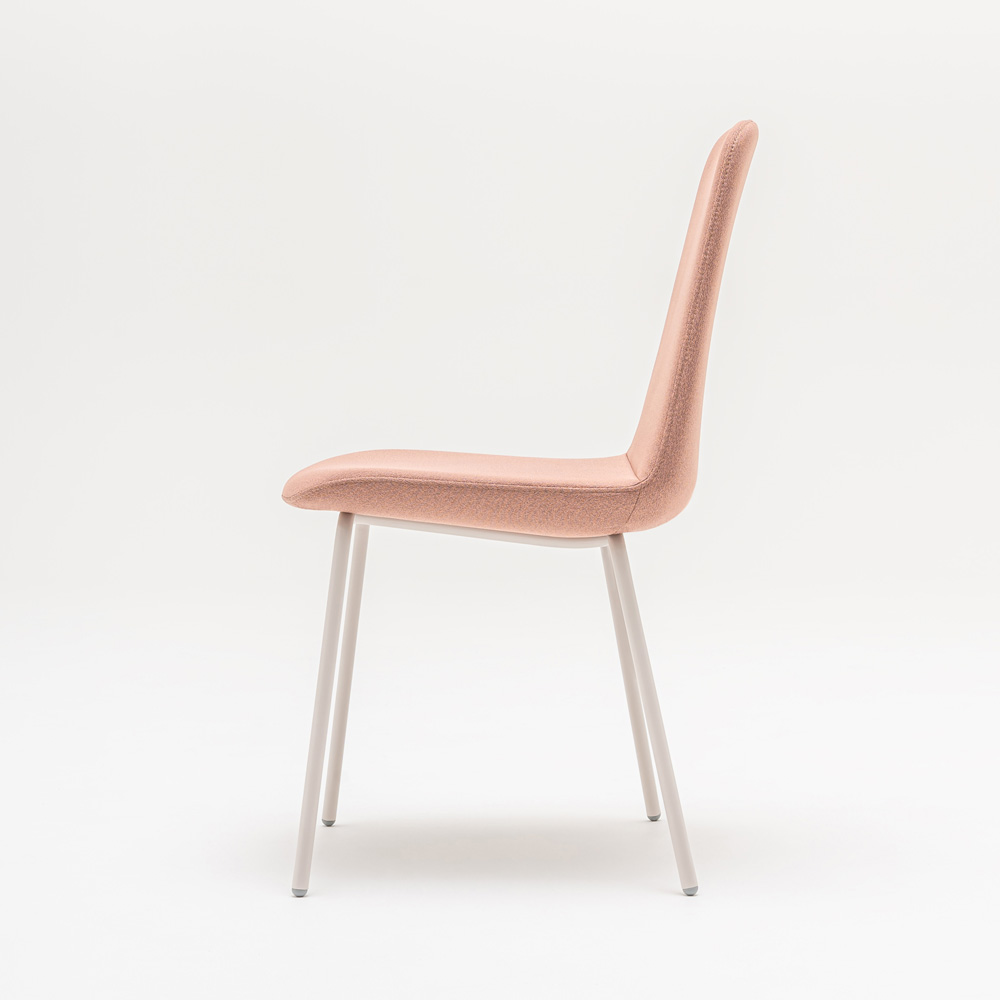 MDD_Ulti_verhoiltu_ravintolatuoli_neuvottelutuoli_asiakastuoli_putkijaloilla_03 - Edella MDD Ulti Chair tuoli putkijaloilla