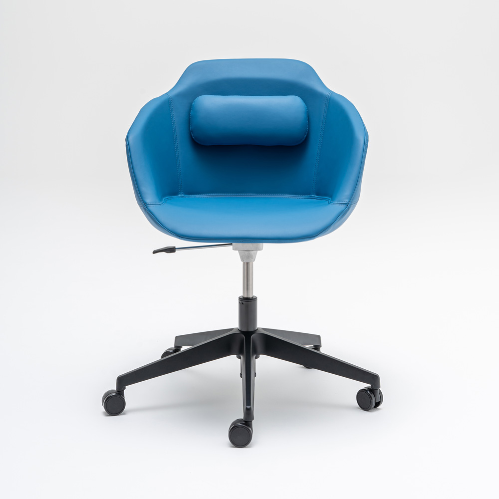 MDD Ultra Chair tuoli ristikkojalka pyörillä korkeussäädettävä