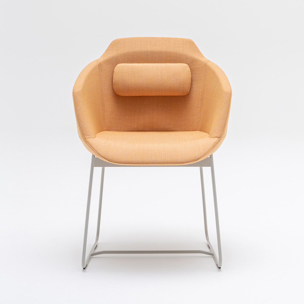 MDD Ultra Chair tuoli kelkkajaloilla