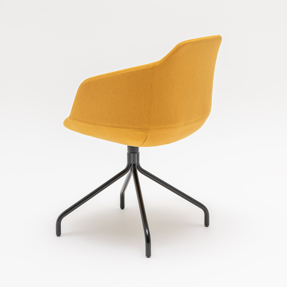 MDD_Ultra_verhoiltu_ravintolatuoli_neuvottelutuoli_asiakastuoli_putkiristikkojalka_04 - Edella MDD Ultra Chair tuoli putkiristikkojalalla