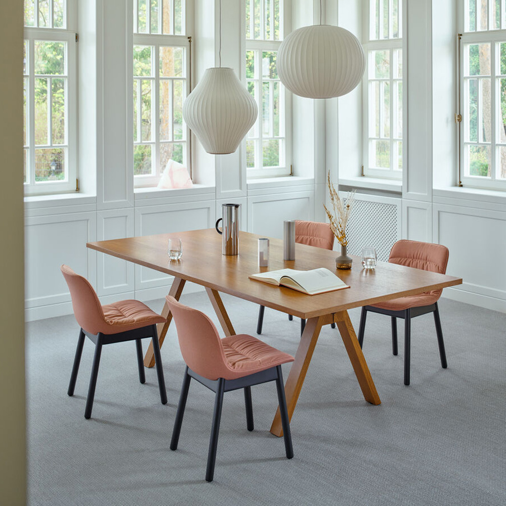 MDD_Viga_neuvottelupöytä_kokouspöytä_tammi_kannella_jaloilla_21 - Edella MDD Viga Dining Table ruokapöytä
