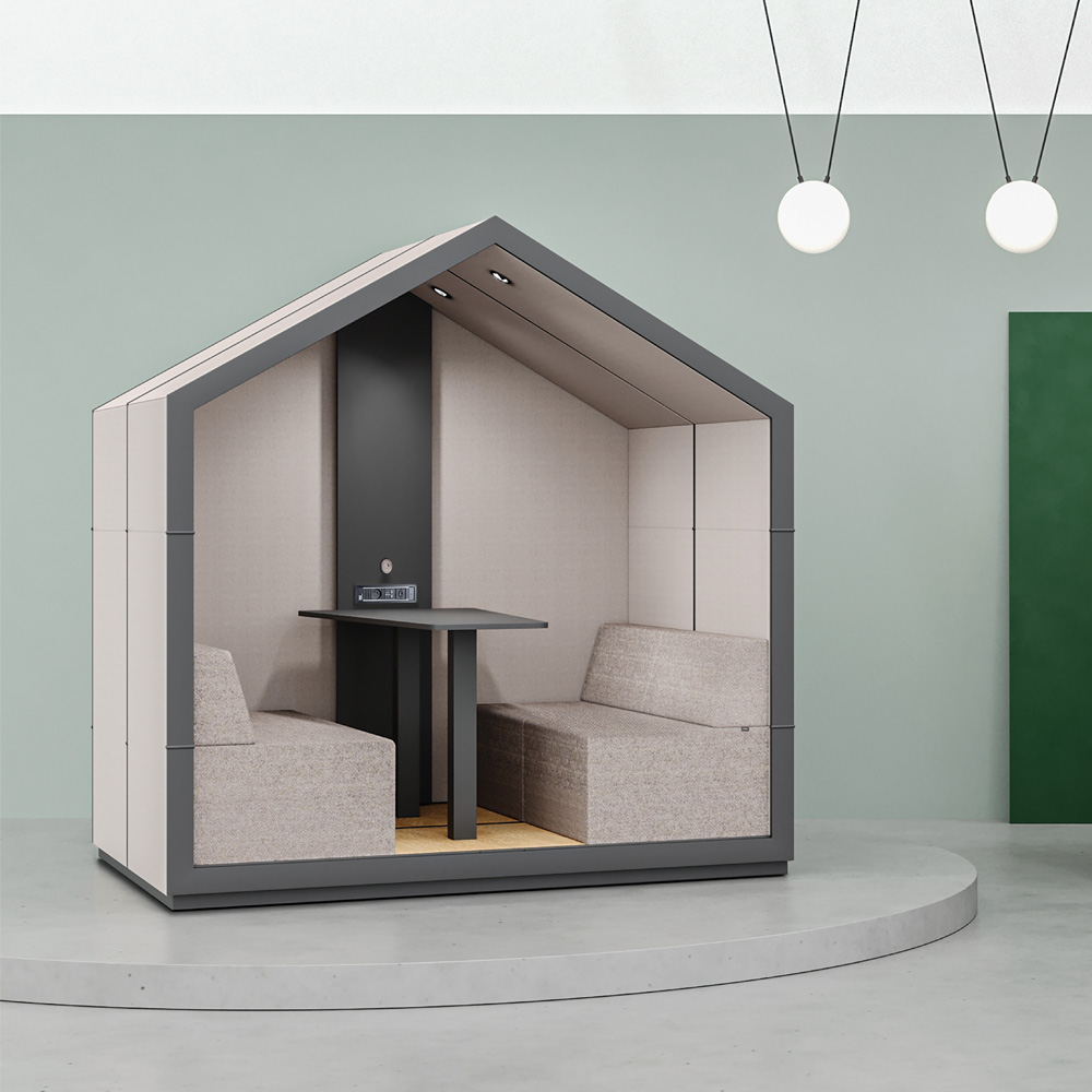 Bejot_Treehouse_TH4_4-hengen_vetäytymistila_hiljainen_tila_sohvilla_akustoiva_kaluste_07 - Edella Bejot Treehouse TH4 4-hengen akustoiva sohvaryhmä