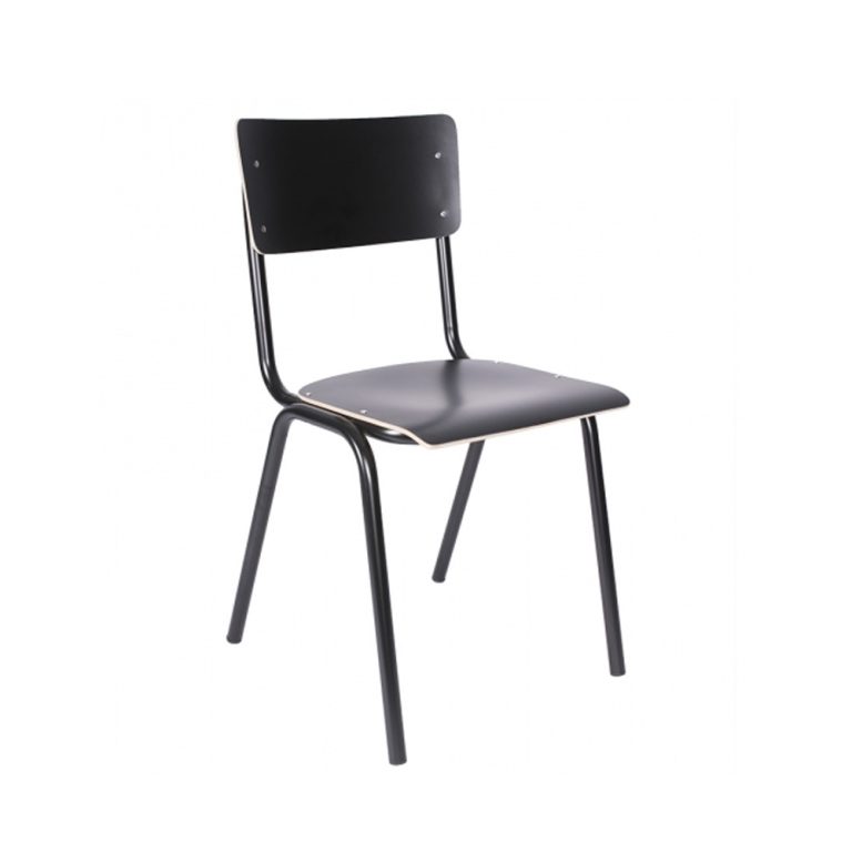 Q-Furnisher Sally tuoli