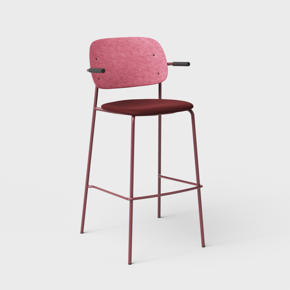 DeVorm_Hale_Bar_Stool_Armrests_Upholstery_Pink_verhoiltu_korkea_baarituoli_01 - Edella De Vorm Hale PET Felt Bar Stool Armrests istuinverhoiltu korkea baarituoli