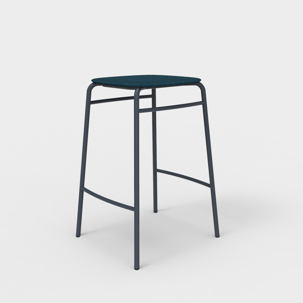 DeVorm_Twist_PET_Felt_Counter_Stool_Marine_matala_baarituoli_01 - Edella De Vorm Twist PET Felt Counter Stool matala baarijakkara
