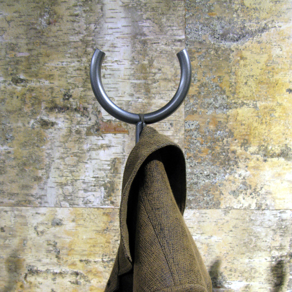 Inno_Loop_pystynaulakko_vaatenaulakko_04 - Edella Inno Loop pystynaulakko