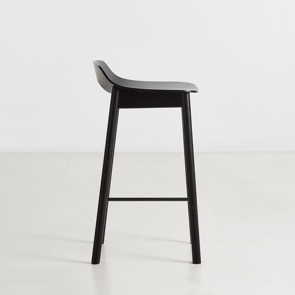 Woud Mono Counter Stool matala baarituoli
