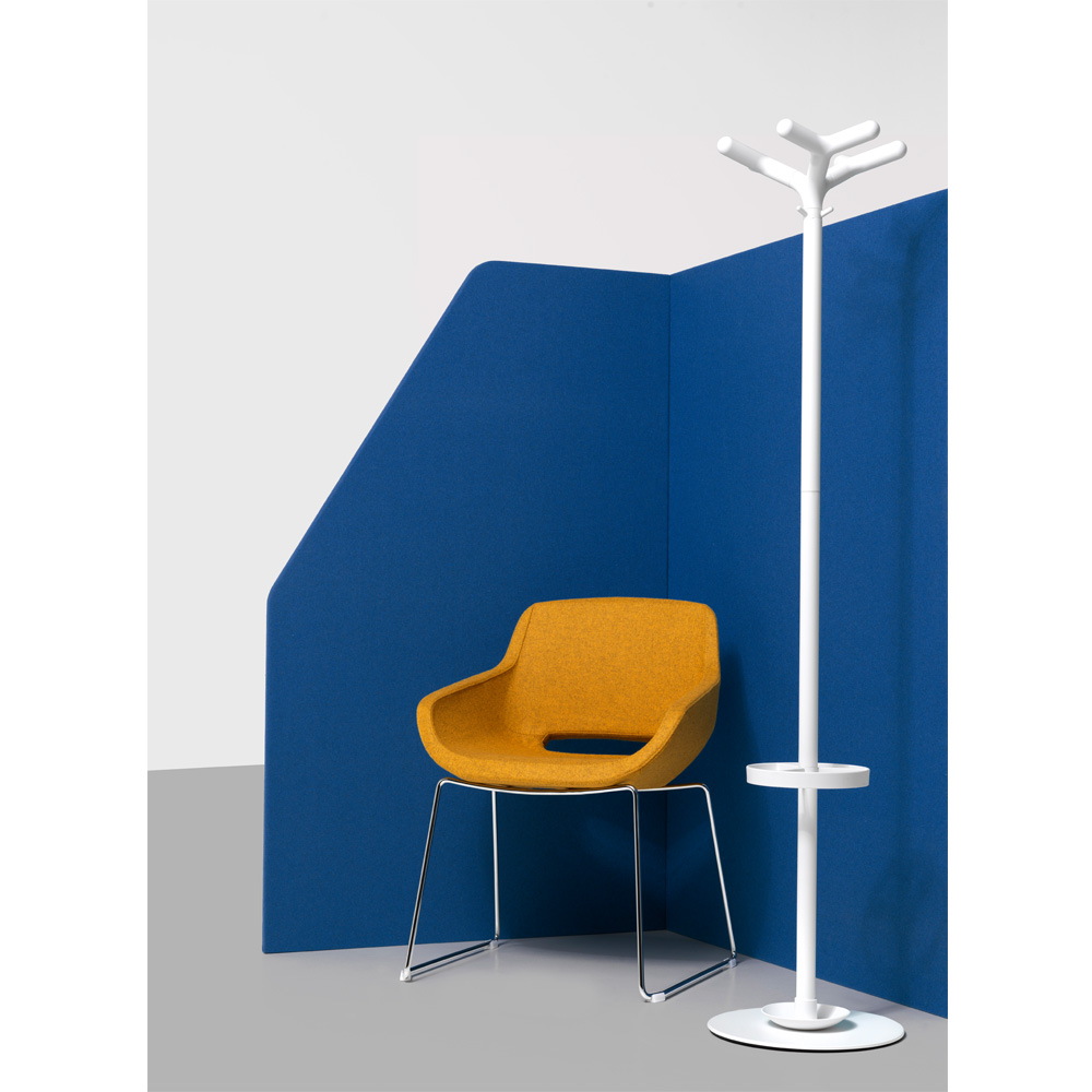 Diemme_Clea_Plus_neuvottelutuoli_kelkkajalka_verhoiltu_04 - Edella Diemme Clea Plus CLSLCR11 tuoli