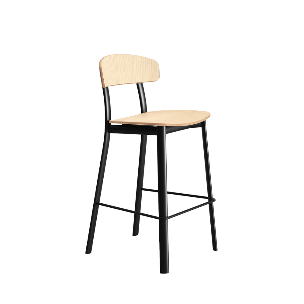 Infiniti_Feluca_Kitchen_Stool_Baarituoli_metallijalat_01 - Edella Infiniti Feluca Kitchen Stool matala baarituoli