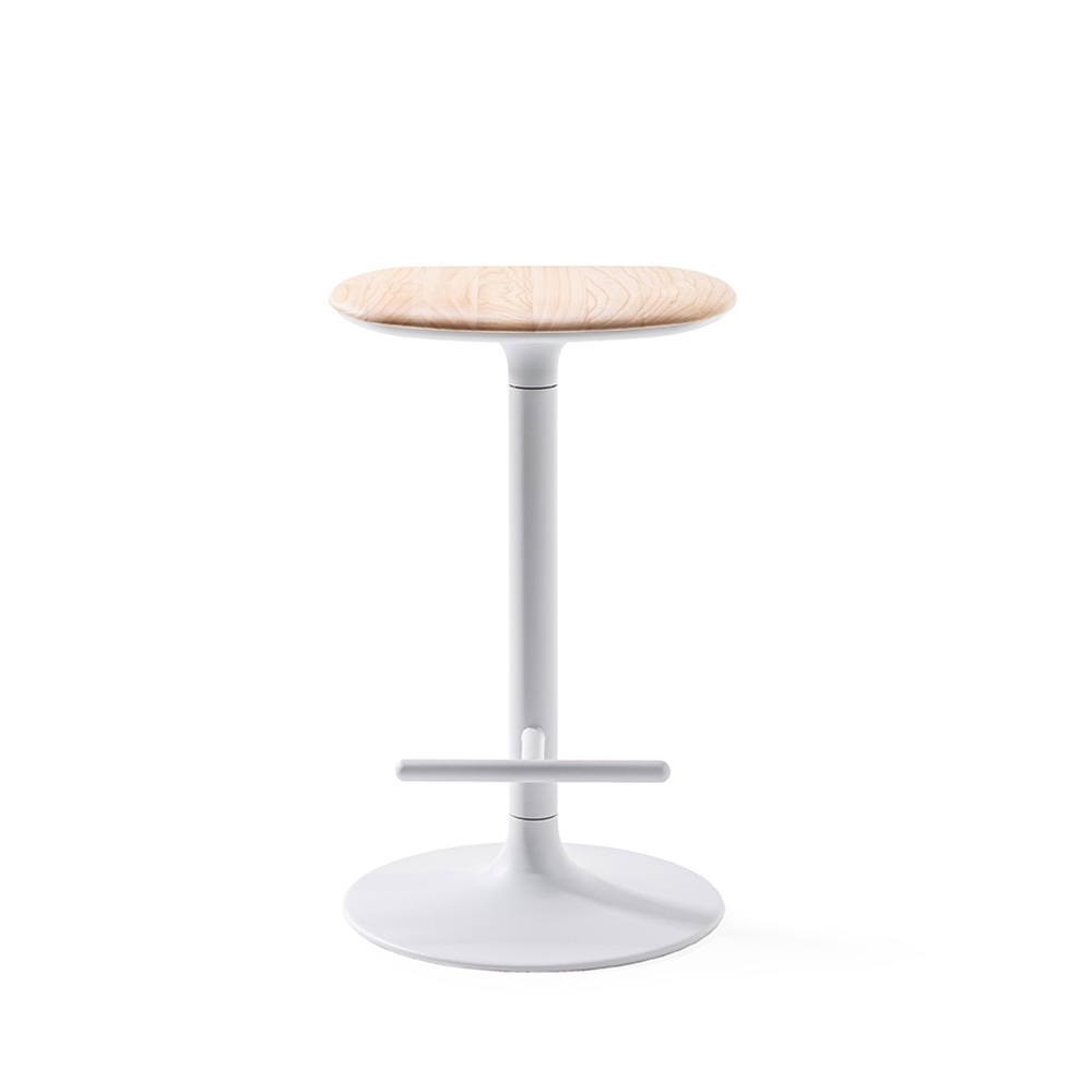 Infiniti Flink Wood Kitchen Stool matala baarijakkara