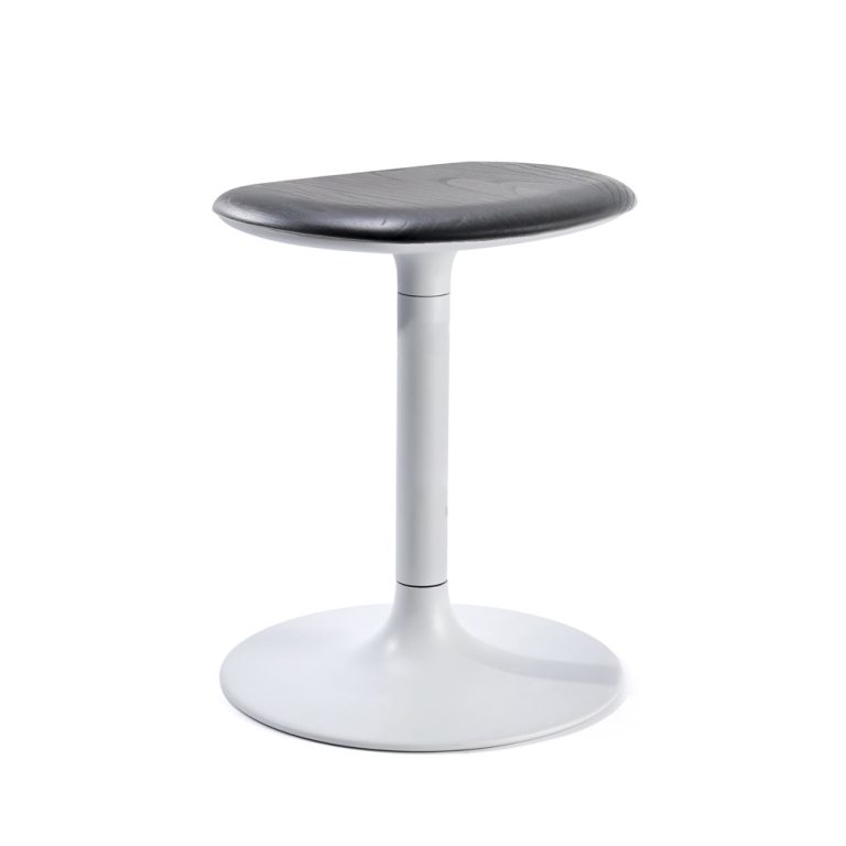 Infiniti Flink Wood Low Stool jakkara