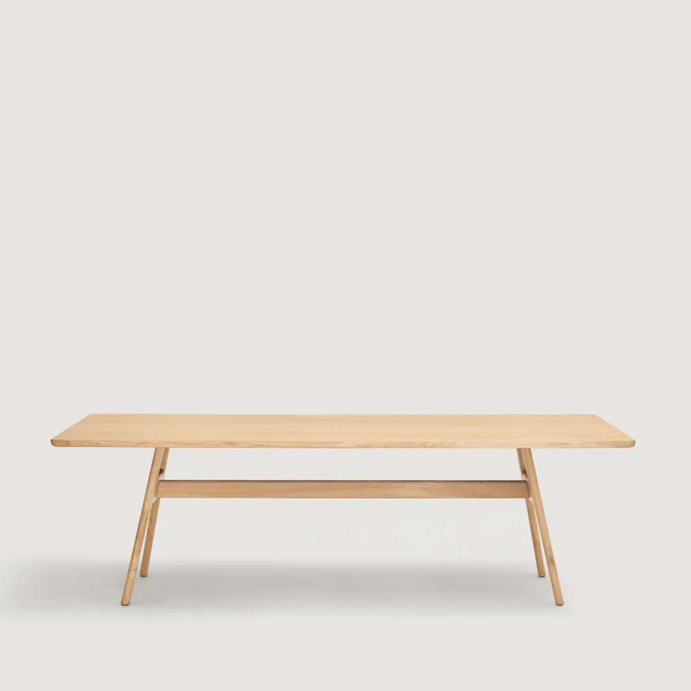 Capdell Atria 200-300 x 100 cm ruokapöytä