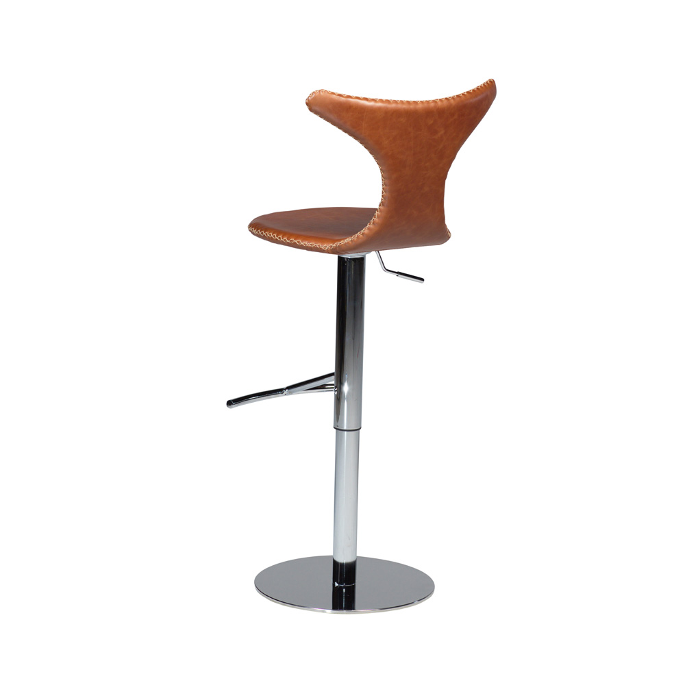 Danform_DOLPHIN_BAR_STOOL_Baarituoli_-light_brown_leather_w_round_polished_steel_base_laippajalka_02 - Edella Dan-Form Dolphin Bar Stool baarituoli laippajalalla